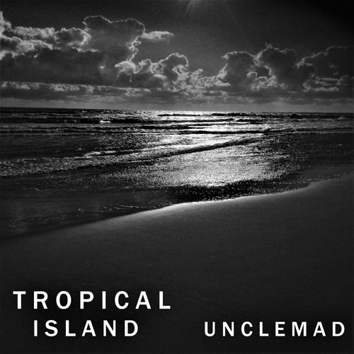 12 - Dreaming of Red Water - Album TROPICAL ISLAND