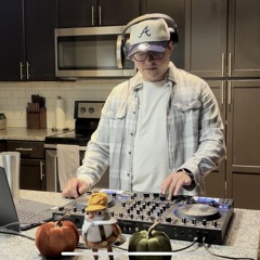 Un Día en la Cocina | Music Is Life 005