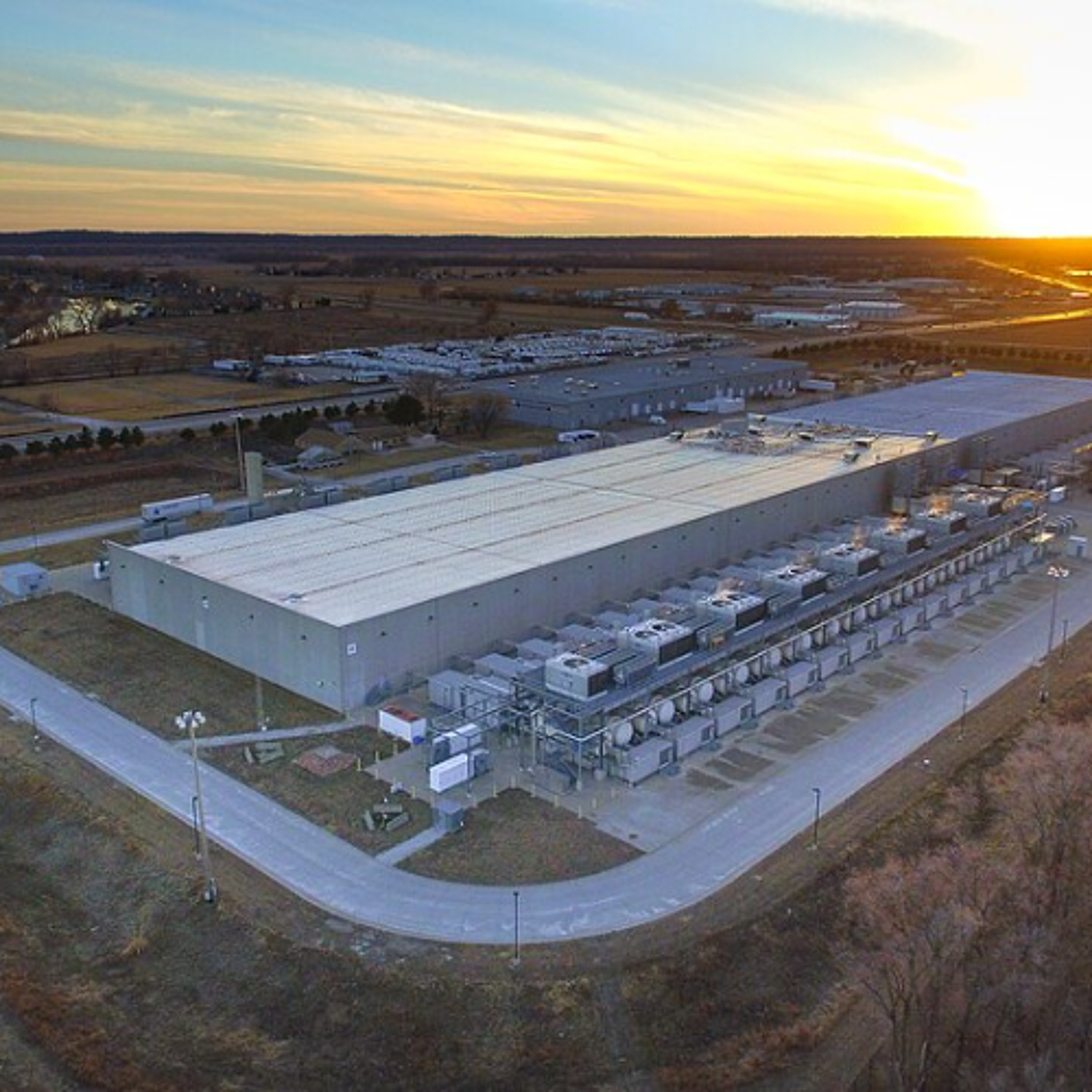 Data Center Companies Should Pick Up Their Energy Bill