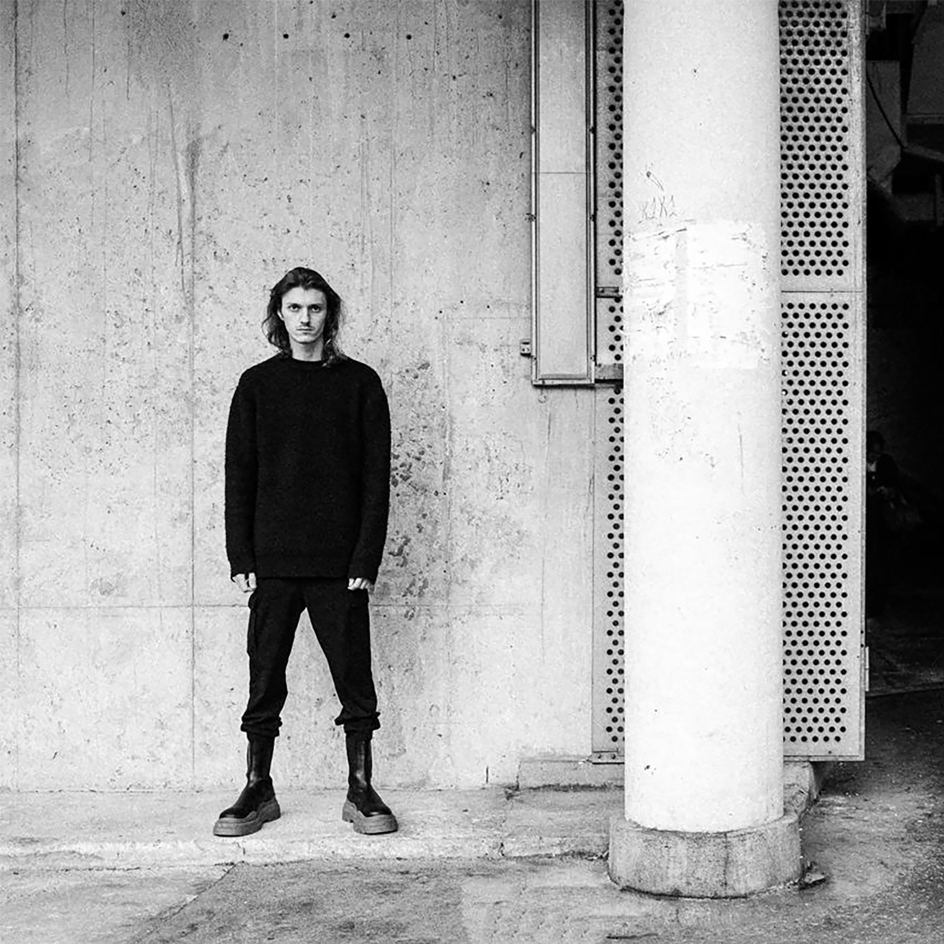 PREMIERE: Assayag - Out The Basement [Beton Brut] episode artwork