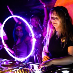 Isabeau Fort @ Hot Situations | New York | 12.10.24