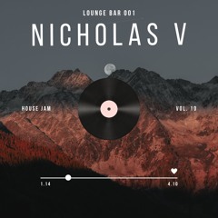 Nicholas V - Lounge Bar 001