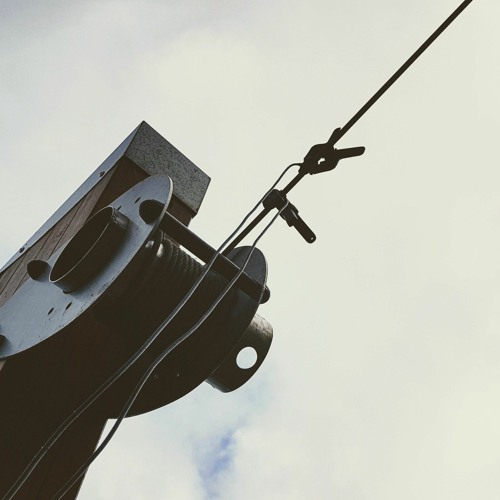 Wind and deep bass - Contact Mic recording of a zip-line in stormy conditions