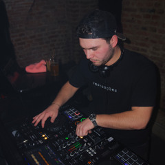 01 HARD TECH