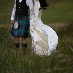 8 Celtic Wedding Blessings & Poems to Read at Your Ceremony