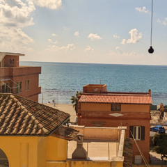 spiaggia libera verde