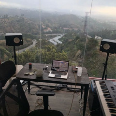 Saw The Signs prod  QUBE