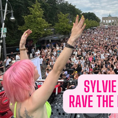 Sylvie Miles at Rave the Planet (Elmonauten)