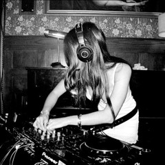 house🫨🎧