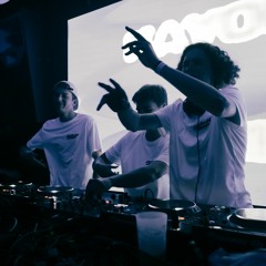 Technoclubbing