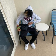 Rodneyy - Snakes (prod. Snoozed + Eddiegianni)