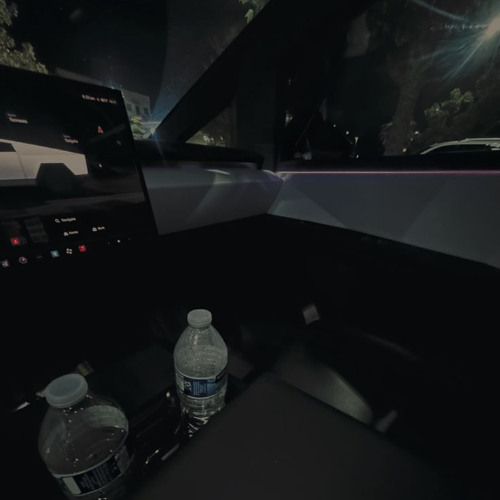 Stream plattmade - cybertruck (prod. plattmade) by PLATTMADE ARCHIVE ...