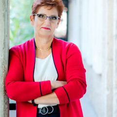Egészségbiztosítás, Iványi Ildikó pénzügyi szakértő - Manna délután Péter Petrával 2025. 03. 31.