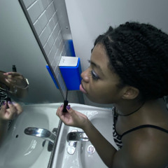 This shade of blue is so electric I need it in my brain right now