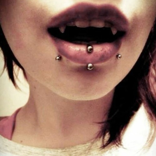 vampire w/ offaflat