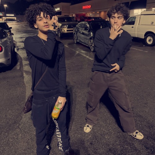 Stream wxrds by LOAMI | Listen online for free on SoundCloud