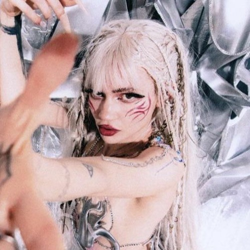 Grimes - 100% Tragedy (Studio Version) [concept by me]
