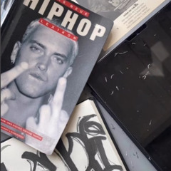 𝐅𝐄𝐀𝐓