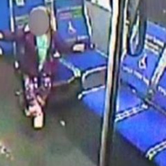 VIDEO: DA MENINA NO ÔNIBUS CASCAVEL 5X1 5X1 NO ÔNIBUS DE CASCAVEL EROME