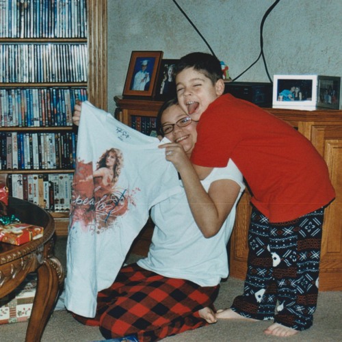 Stream christmas card (joyce manor cover) by spanish bombs Listen