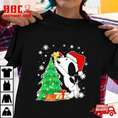 Santa Hat Snoopy And Woodstock Merry Christmas Tree 2023 T-Shirt