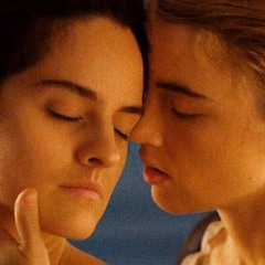 انا مو بس موت احبك، أنا لأخر نفس بية ابقى حبك وبجنون..