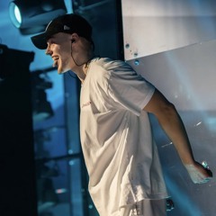 Detailed & Spitfire - ID ( HQ)