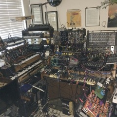 Episode 19, Side A: "Synthesizer Freak-Out" (A Room of Noise)