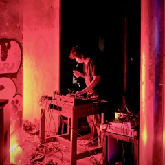 ruditradio - alhajr alsihiyu almustaqilu