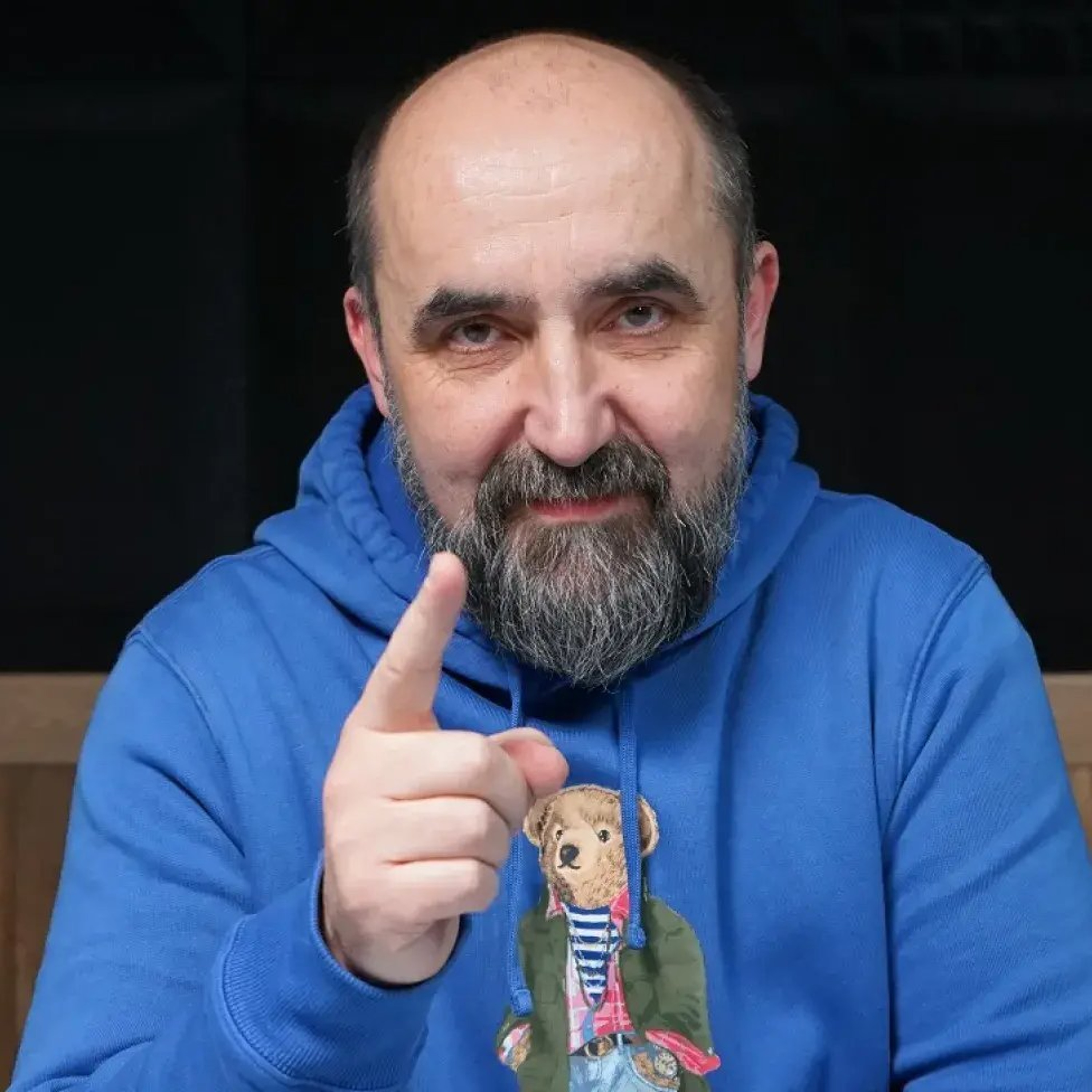 Аляксандр Кныровіч. Лукашэнка ўжо 20 гадоў угаворвае беларусак нараджаць — а яны ўсё ніяк