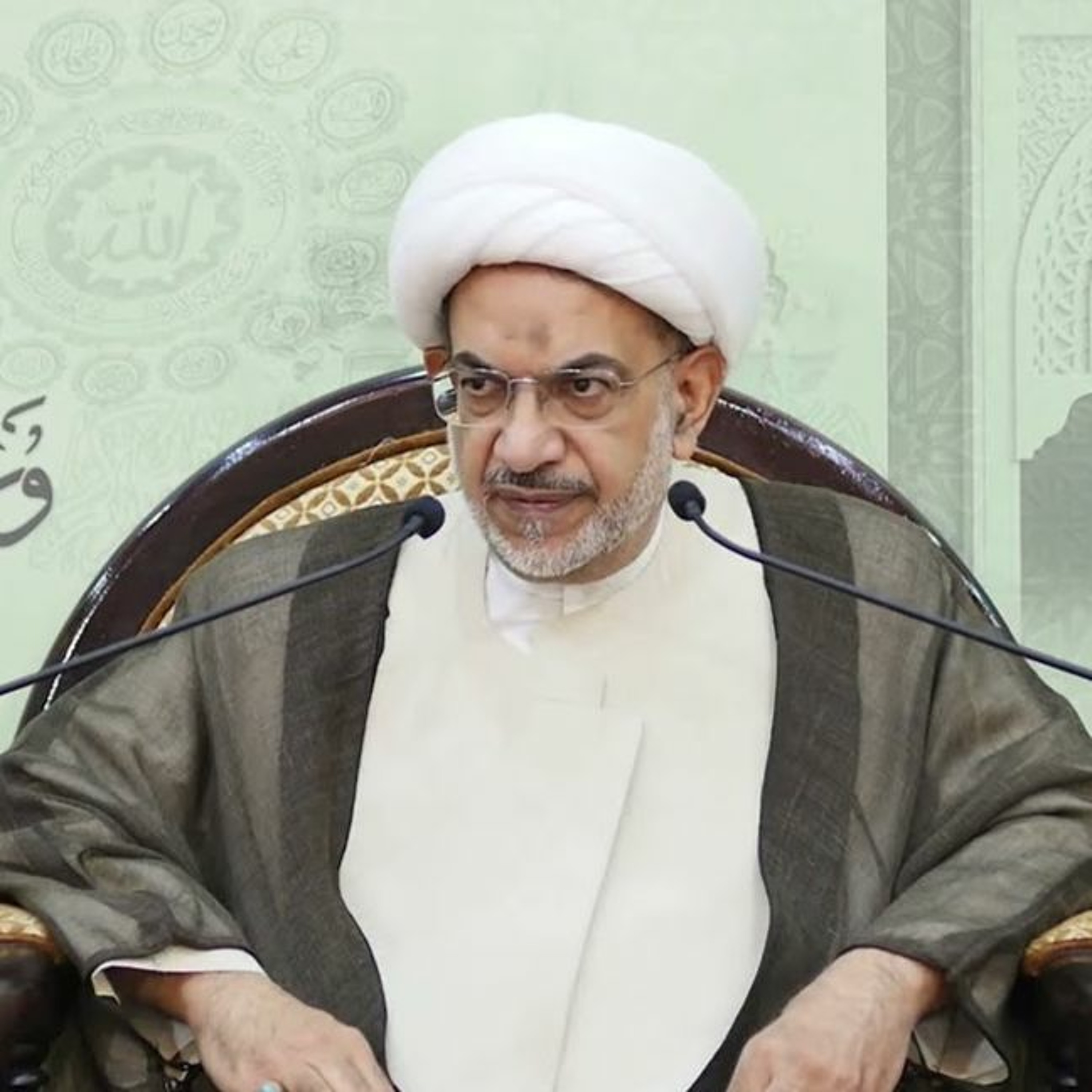 8 من صفات أئمة أهل البيت العصمة