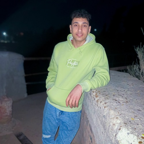 ابويا علمني مجدي الزهار( عاشق انا عيونك😉)