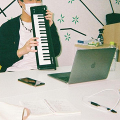 もっと from runway(bezimeni)