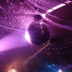 I play Vinyl_GUDE LAUNE_House_2020-12-mixed by Madai