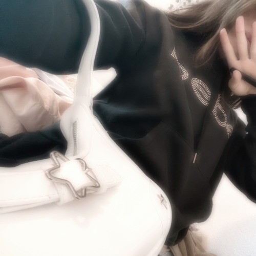 chains + 6arelyhuman - petty world (prod. chains)