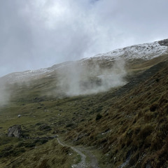 caminata in montagna / a walk in the mountains