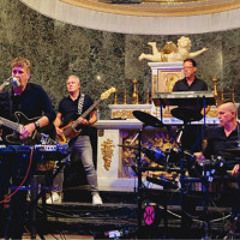 NE GENTSCHE FIESTEN TOES LIVE