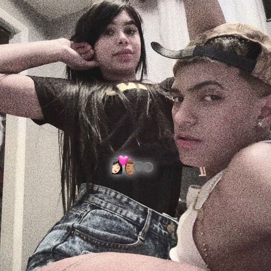 Yei Reyes Stream