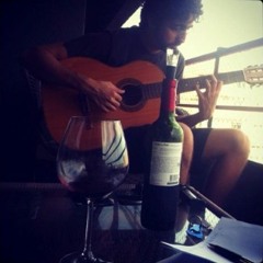 Amarelo (João Paulo Peixoto, Samuel Goes e Caio Castelo)