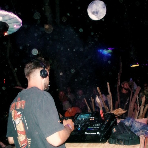 DARK FULL ON ASTROLAND 3