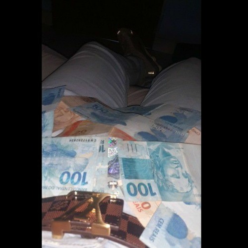 Orochi Assault 1 1 vida bandida ft  Azevedo, Pl Quest VIDEO CLIPE - TRAP CRIMINAL