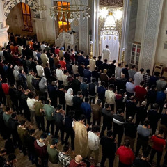 دعاء ليلة ٢٧ رمضان  ١٤٤٣ هـ للقارئ "عمر علي" بمعتكف شباب المهجر في مسجد يلدز زهرة