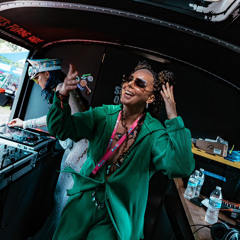 Stay (Kid Laroi x Justin Bieber) X Hide (NEAVE$) Mashup