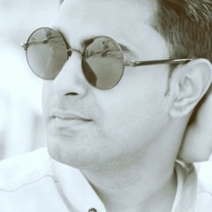 Bhai Mera Yo Yo Tu Meri Makhna, Payal - Yo Yo Honey Singh & Paradox.mp3