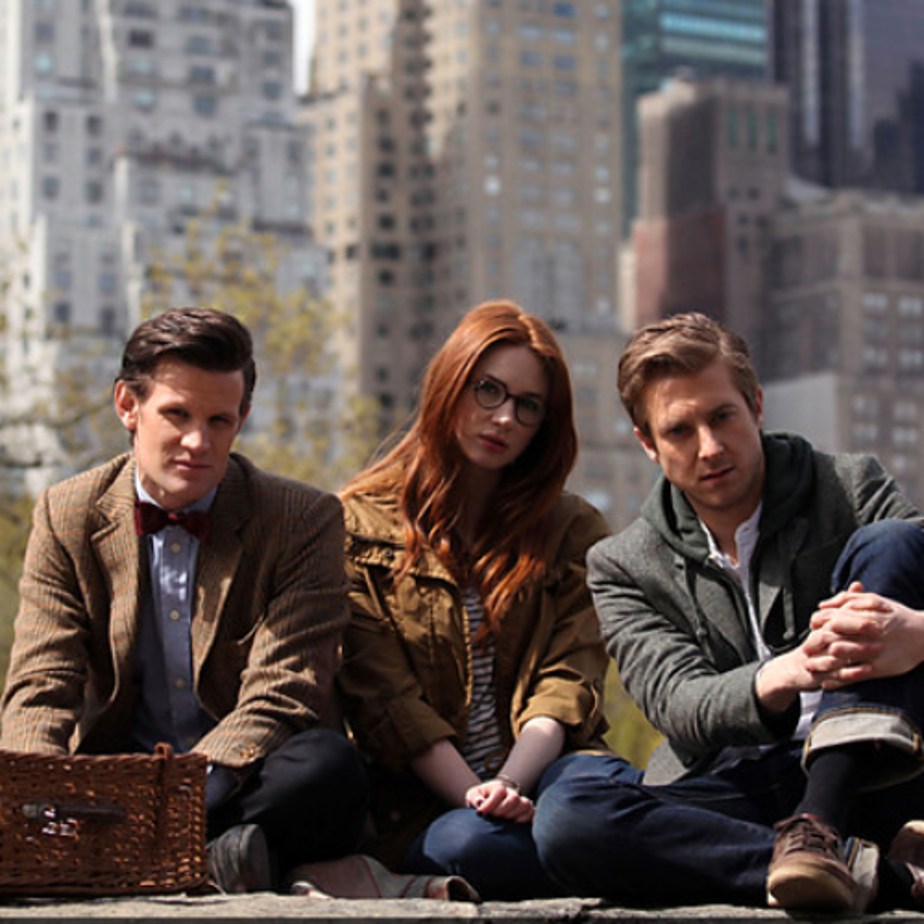2 Guys a Girl and a Podcast Episode 331 - Doctor Who - The Angels Take Manhattan episode artwork