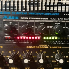 Alesis 3630 Compressor