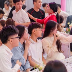 Công chúa bú bóng-LongVu