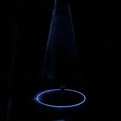 Ring Enclosure 閉環 (2021) for baritone saxophone, LaserCube and electronics