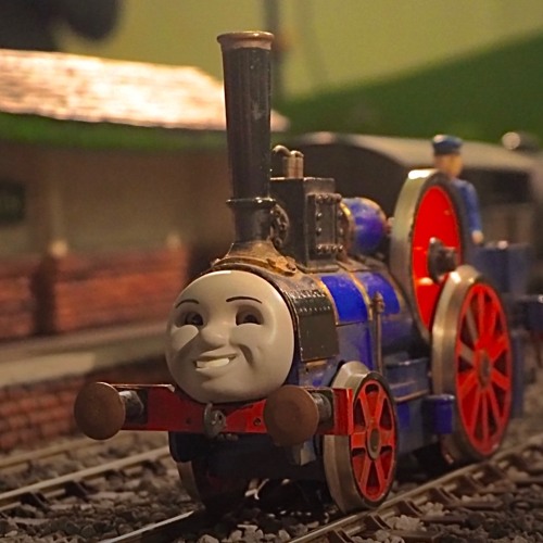 There Once Was an Engine Who Ran Away (AKA Fergus' Theme) (Instrumental Cover)