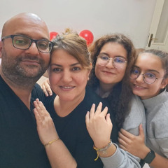 Erdem ve Leyla için